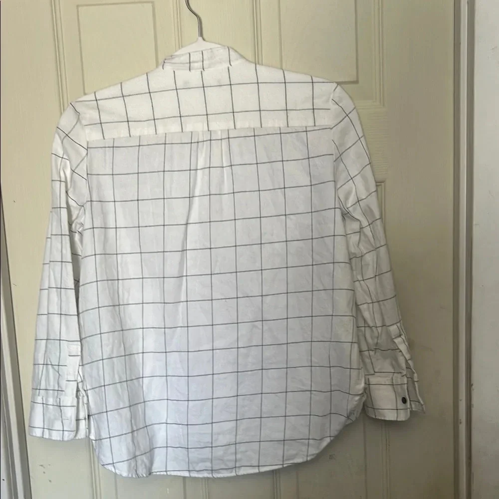 Banana Republic White Casual Button Down Shirt